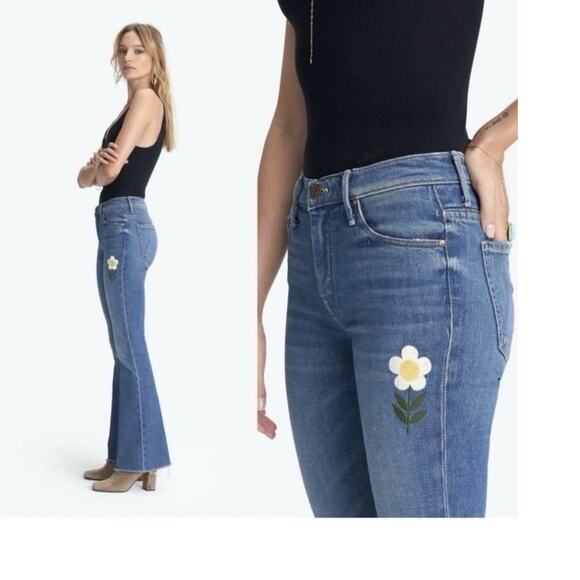 Mother the weekender raw hem jeans in gold rush size 25 - Picture 3 of 12